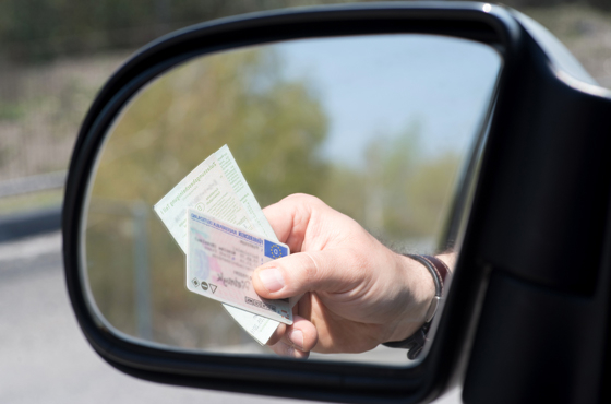 Führerscheinprüfung & Fahrerunterweisung